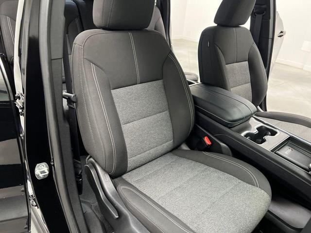 Photo of 2025 Ebony Twilight Metallic GMC Acadia