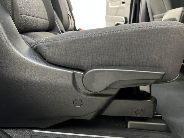 Photo of 2025 Ebony Twilight Metallic GMC Acadia