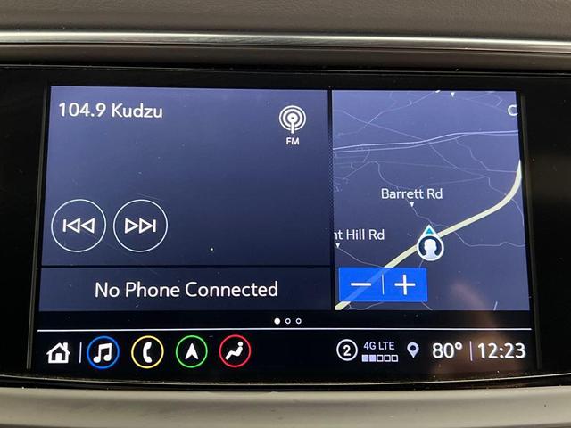 Photo of 2024 Summit White Buick Enclave