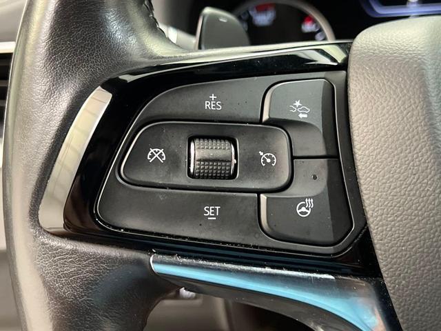 Photo of 2024 Summit White Buick Enclave