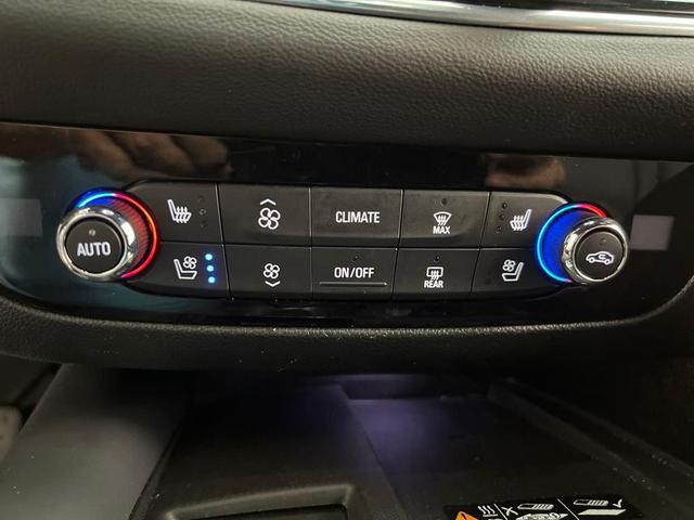 Photo of 2024 Summit White Buick Enclave