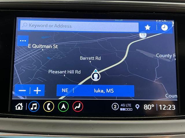 Photo of 2024 Summit White Buick Enclave