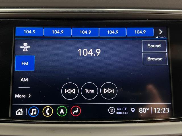 Photo of 2024 Summit White Buick Enclave