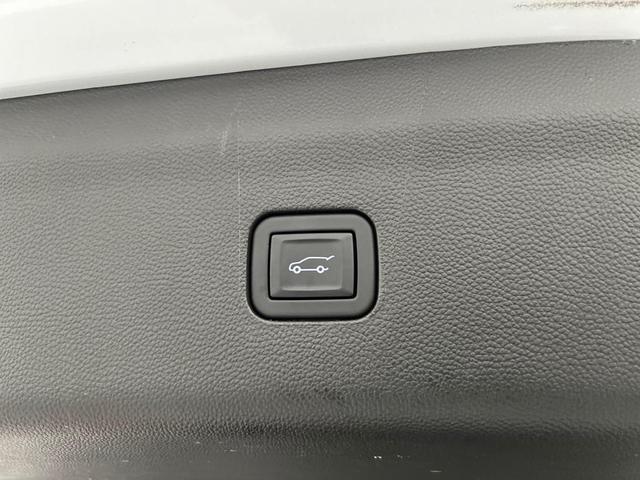 Photo of 2024 Summit White Buick Enclave