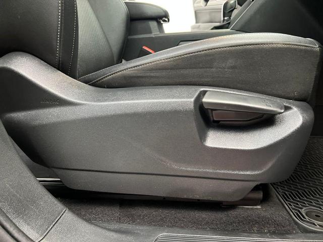 Photo of 2019 Deep Black Pearl Volkswagen Atlas