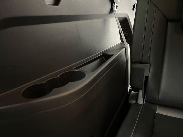 Photo of 2019 Deep Black Pearl Volkswagen Atlas
