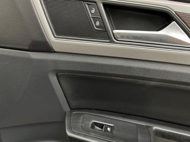 Photo of 2019 Deep Black Pearl Volkswagen Atlas
