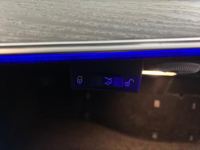 Photo of 2021 Dark Gray Mercedes-Benz E-Class