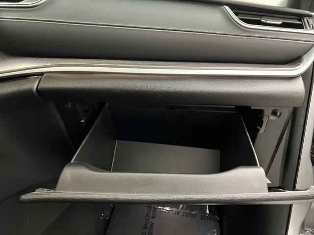 Photo of 2024 Silver Zynith Jeep Grand Cherokee L