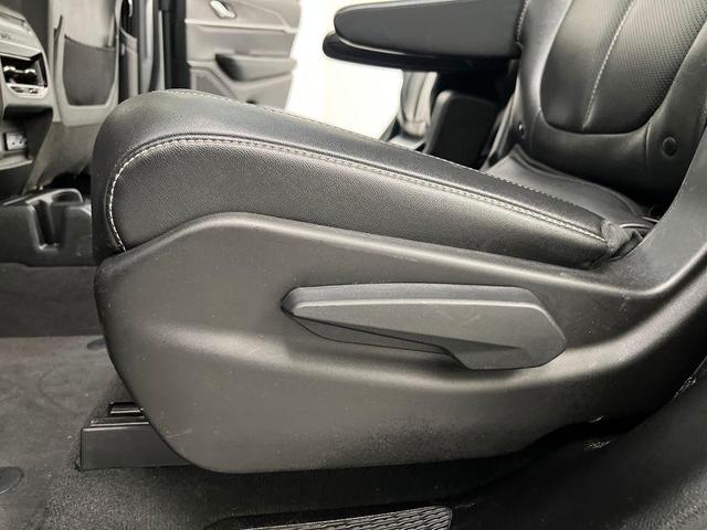 Photo of 2024 Silver Zynith Jeep Grand Cherokee L