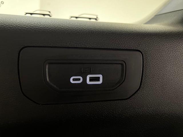 Photo of 2024 Silver Zynith Jeep Grand Cherokee L
