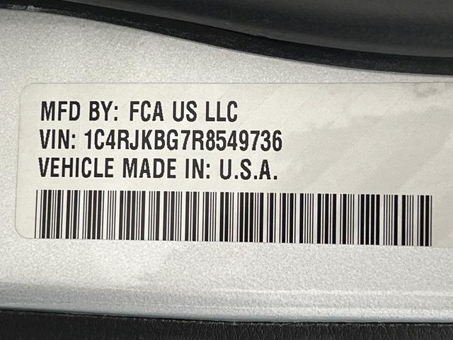 Photo of 2024 Silver Zynith Jeep Grand Cherokee L