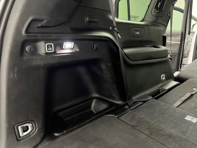 Photo of 2024 Silver Zynith Jeep Grand Cherokee L
