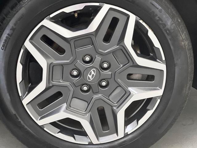 Photo of 2023 Twilight Black Hyundai SANTA FE HEV