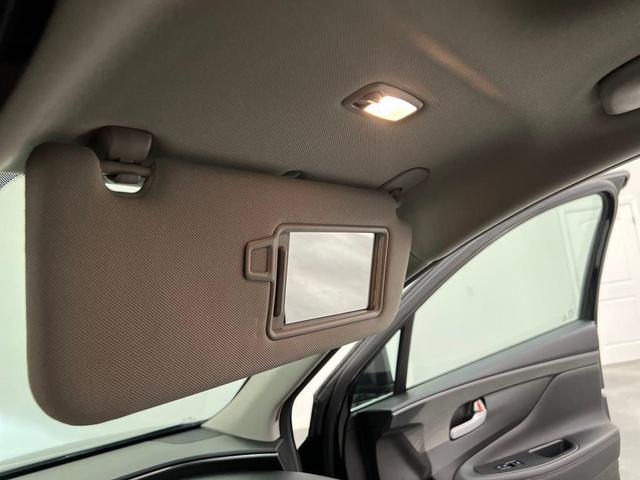 Photo of 2023 Twilight Black Hyundai SANTA FE HEV