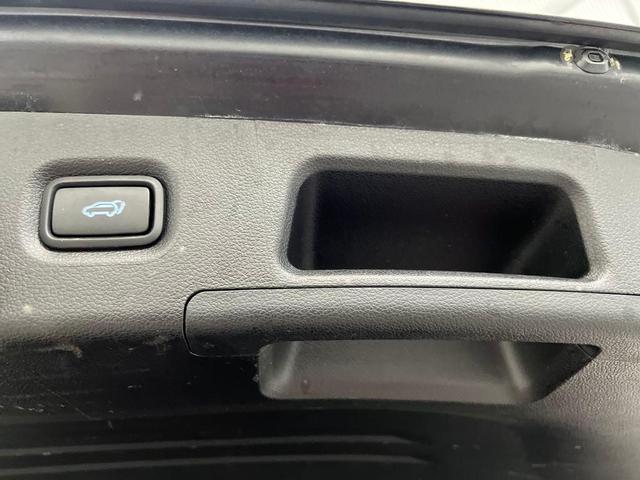 Photo of 2023 Twilight Black Hyundai SANTA FE HEV