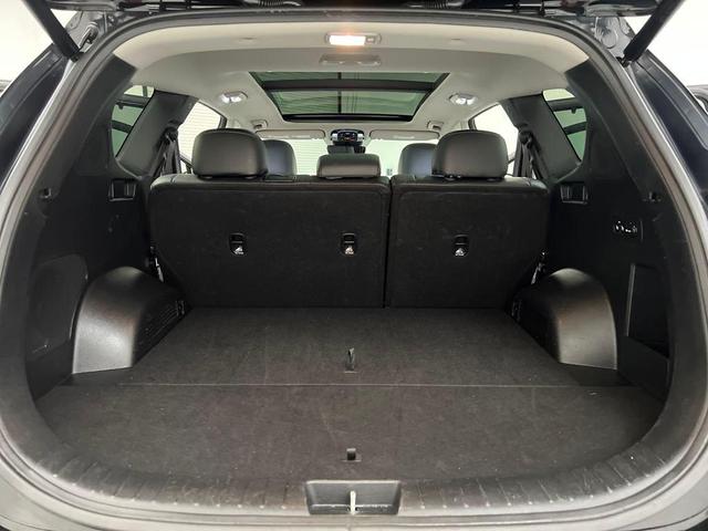 Photo of 2023 Twilight Black Hyundai SANTA FE HEV