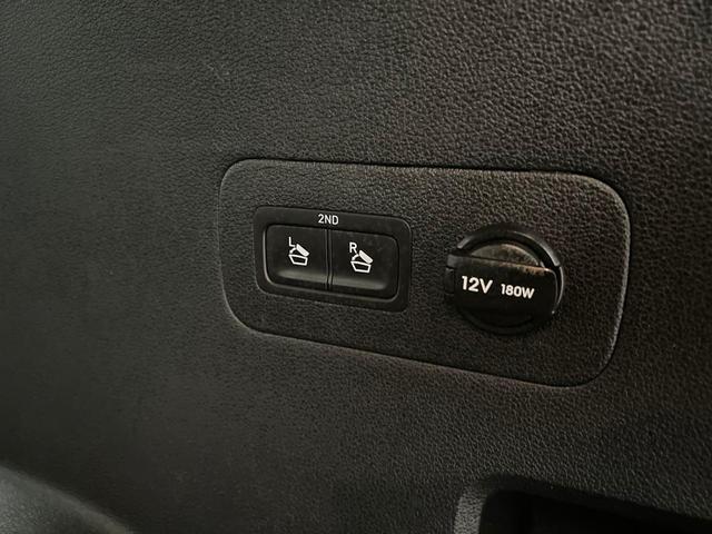 Photo of 2023 Twilight Black Hyundai SANTA FE HEV