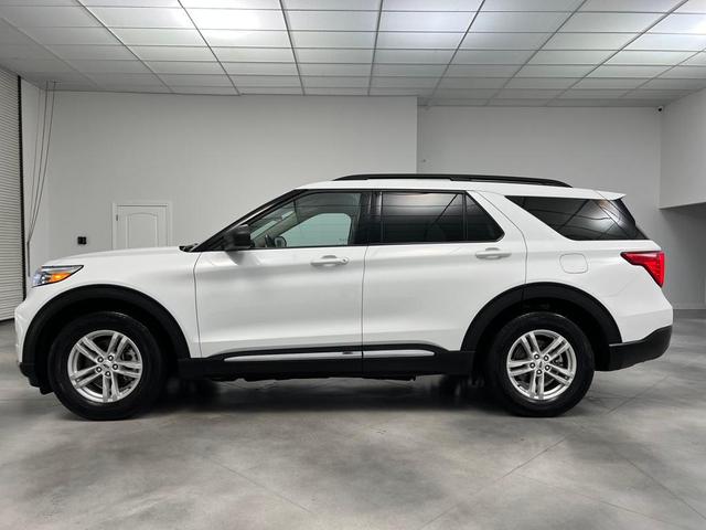 Photo of 2024 White Ford Explorer