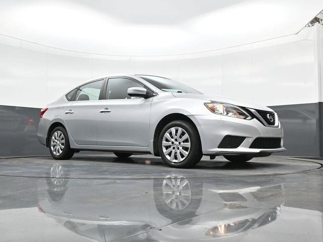 Photo of 2016 Brilliant Silver Metallic Nissan Sentra