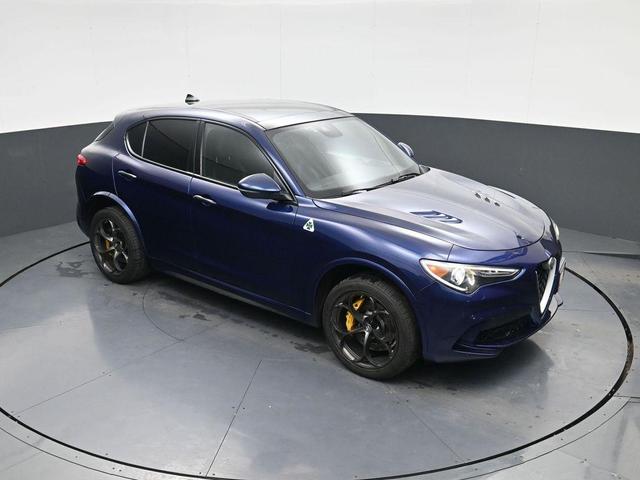 Photo of 2019 Montecarlo Blue Metallic Alfa Romeo Stelvio