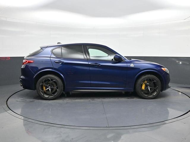 Photo of 2019 Montecarlo Blue Metallic Alfa Romeo Stelvio