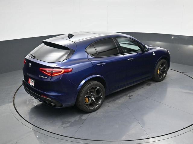 Photo of 2019 Montecarlo Blue Metallic Alfa Romeo Stelvio