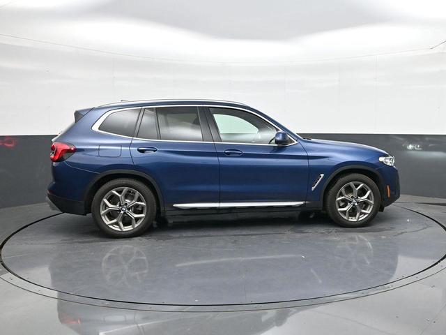 Photo of 2022 Blue Metallic BMW X3