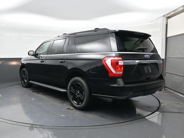 Photo of 2020 Agate Black Ford Expedition Max