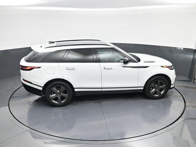 Photo of 2025 Ostuni Pearl White Metallic Land Rover Range Rover Velar