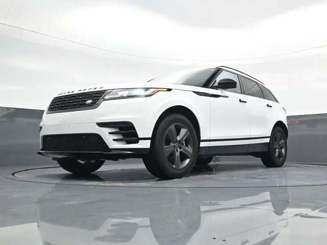 Photo of 2025 Ostuni Pearl White Metallic Land Rover Range Rover Velar