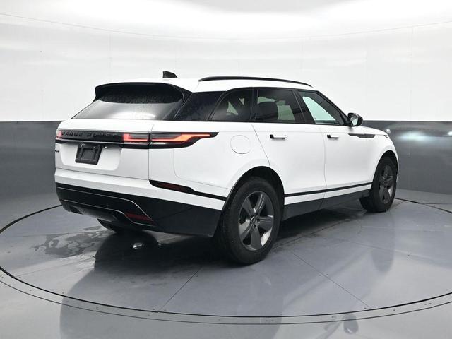 Photo of 2025 Ostuni Pearl White Metallic Land Rover Range Rover Velar