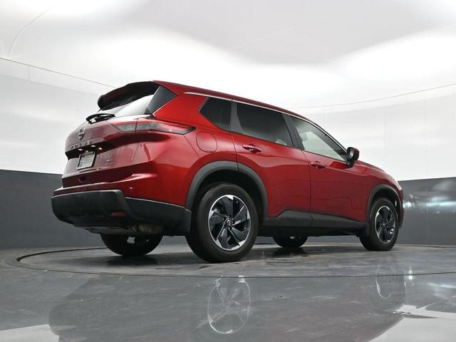 Photo of 2025 Scarlet Ember Tintcoat Nissan Rogue