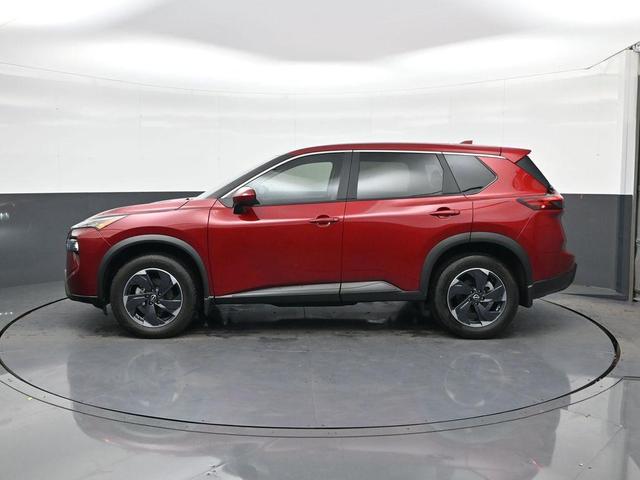 Photo of 2025 Scarlet Ember Tintcoat Nissan Rogue