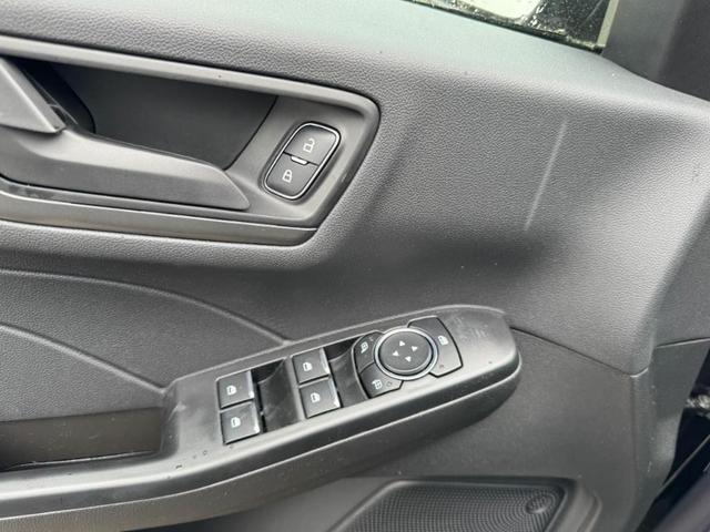 Photo of 2025 Agate Black Metallic Ford Escape