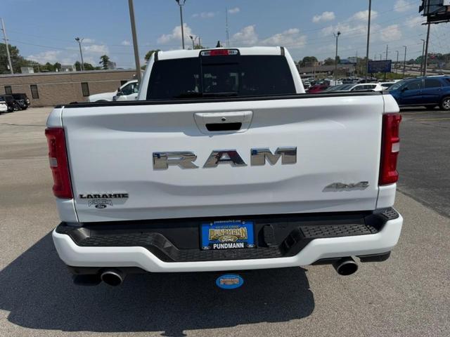 Photo of 2025 Bright White Clearcoat RAM 1500
