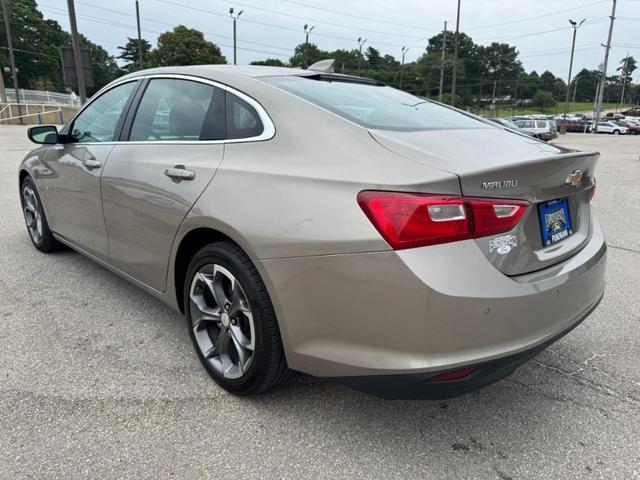 Photo of 2024 Mineral Gray Metallic Chevrolet Malibu
