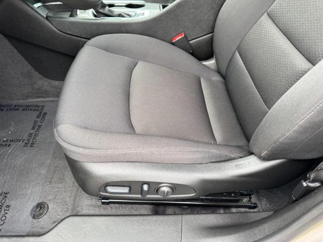 Photo of 2024 Mineral Gray Metallic Chevrolet Malibu