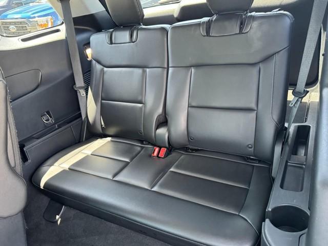 Photo of 2023 Atlas Blue Metallic Ford Explorer