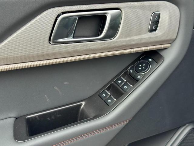 Photo of 2026 Agate Black Metallic Ford Explorer