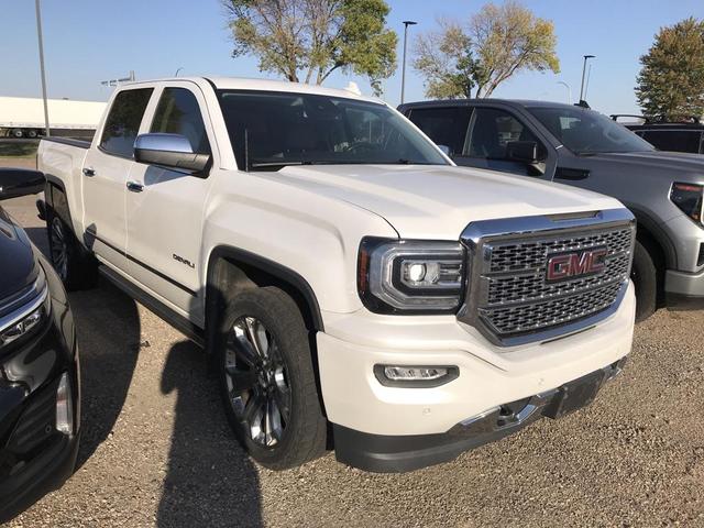 Photo of 2016 White Frost Tricoat GMC Sierra 1500
