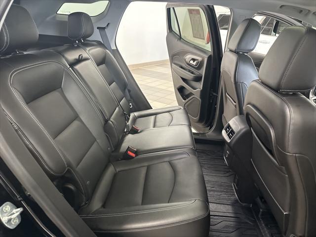Photo of 2022 Ebony Twilight Metallic GMC Terrain