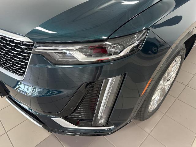 Photo of 2025 Emerald Lake Metallic Cadillac XT6