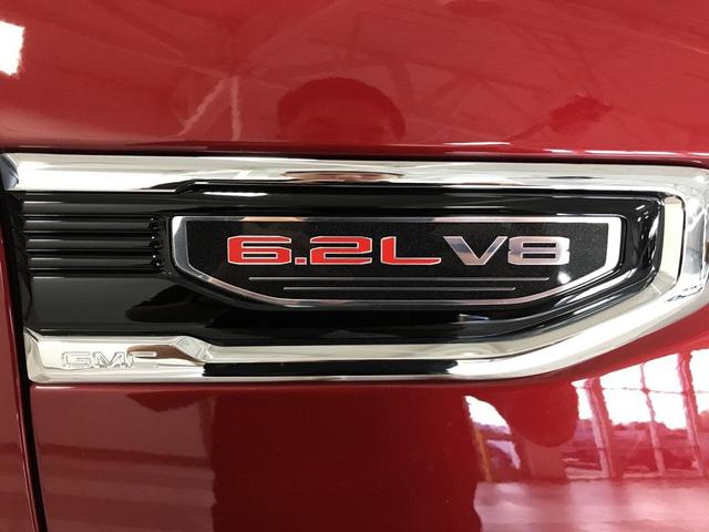 Photo of 2024 Volcanic Red Tintcoat GMC Sierra 1500