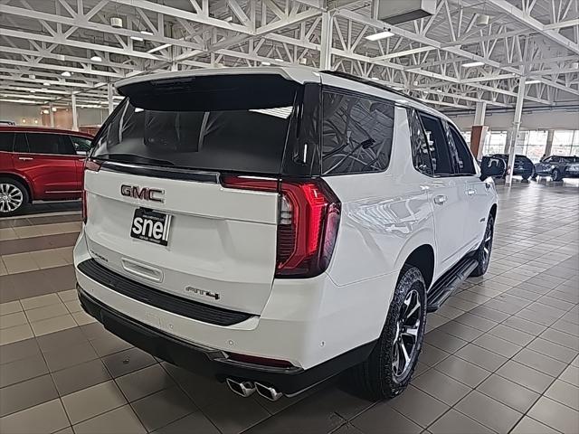 Photo of 2025 Summit White GMC Yukon