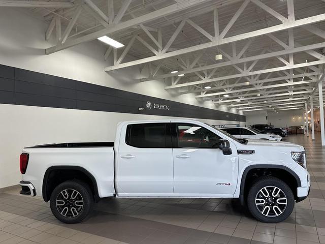 Photo of 2025 Summit White GMC Sierra 1500