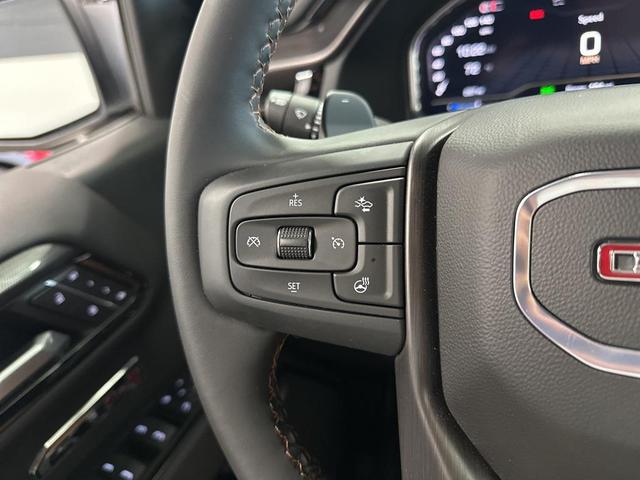 Photo of 2025 Summit White GMC Sierra 1500
