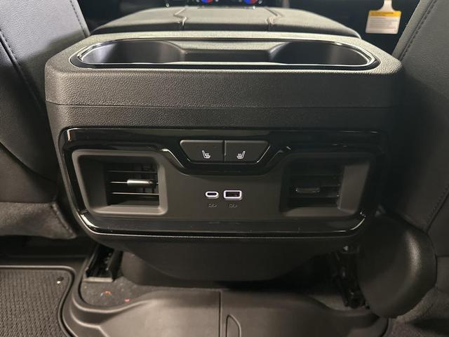 Photo of 2025 Onyx Black GMC Sierra 3500