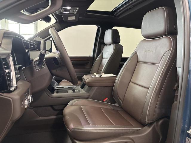 Photo of 2025 Downpour Metallic GMC Sierra 3500