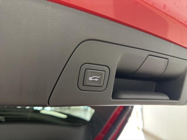 Photo of 2025 Brilliant Red Buick Envision